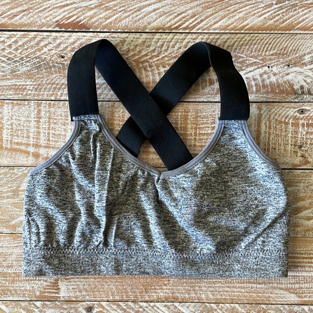 ☺️Cute Bra☺️NWOT~small